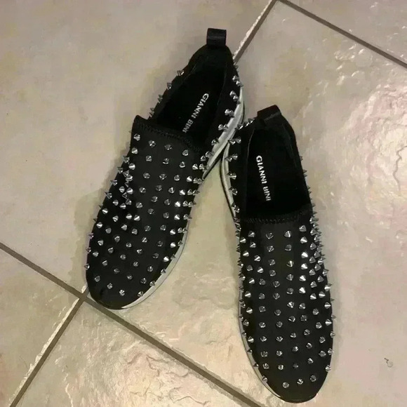 Gianni Bini studded slip on sneakers size 9 new without box - Picture 1 of 6